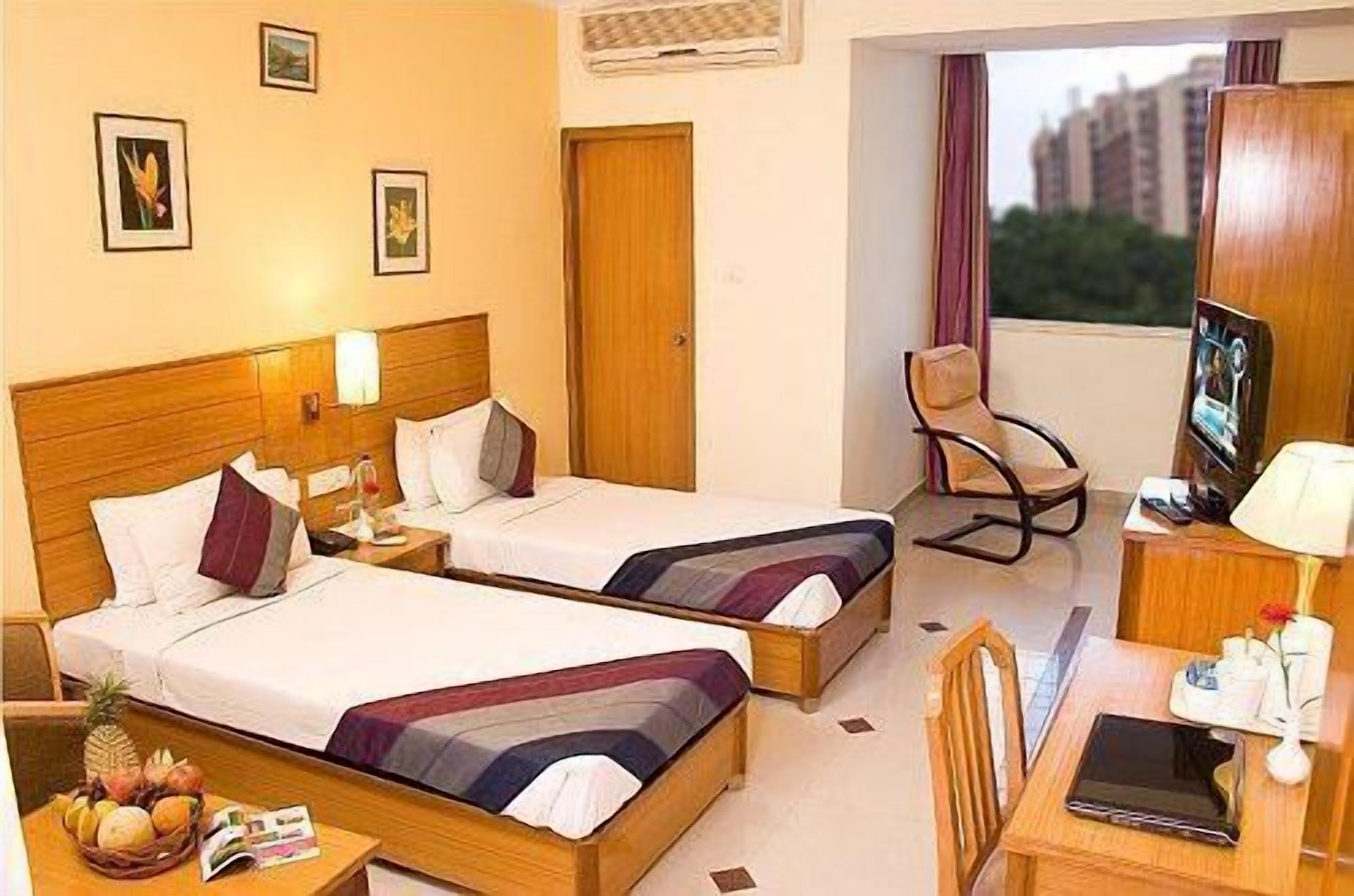 Ramanashree Brunton Hotel บังกาลอร์ ภายนอก รูปภาพ