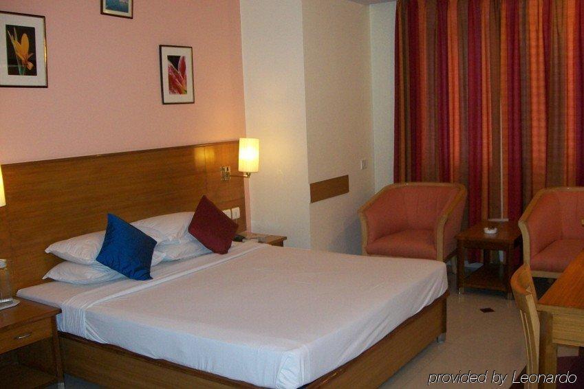 Ramanashree Brunton Hotel บังกาลอร์ ห้อง รูปภาพ