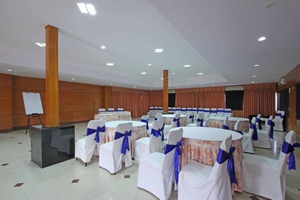 Ramanashree Brunton Hotel บังกาลอร์ ภายนอก รูปภาพ