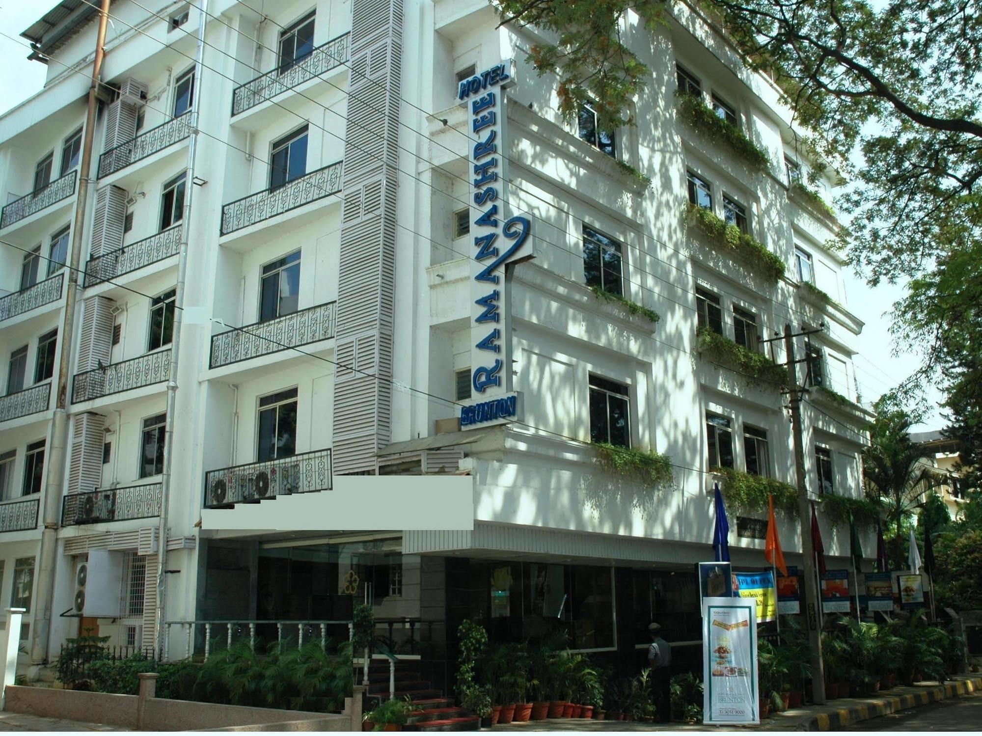 Ramanashree Brunton Hotel บังกาลอร์ ภายนอก รูปภาพ
