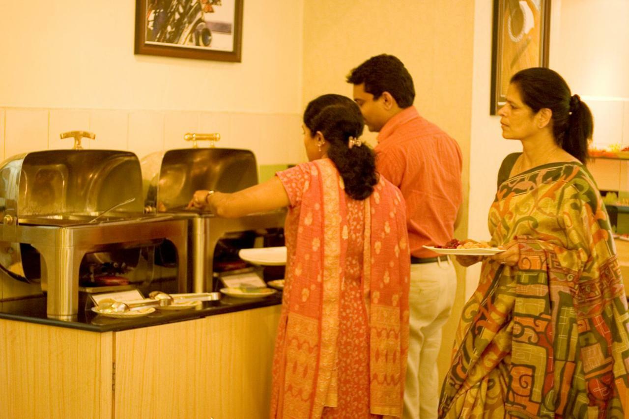 Ramanashree Brunton Hotel บังกาลอร์ ภายนอก รูปภาพ